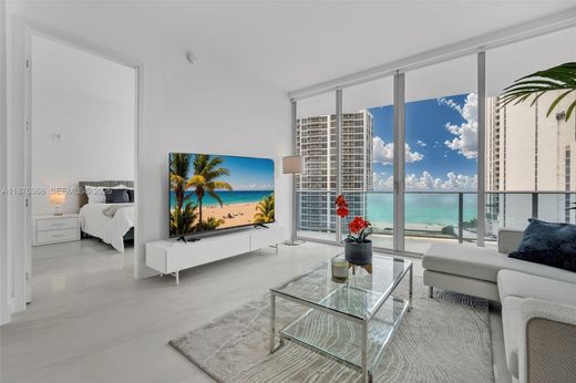 Residential complexes in Sunny Isles Beach, Miami-Dade