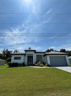 Βίλα σε Cape Coral, Lee County