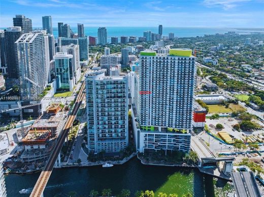 Edificio en Miami, Miami-Dade County