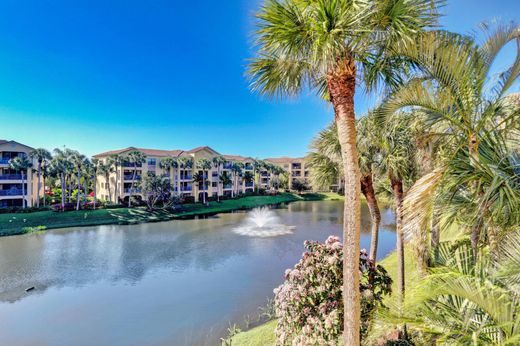 Residential complexes in Juno Beach, Palm Beach