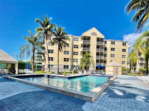 Жилой комплекс, Doral, Miami-Dade County