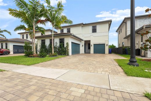 Villa in Miramar, Broward County