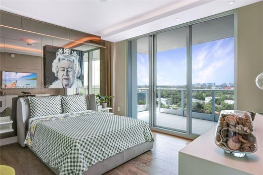 Residential complexes in Miami, Miami-Dade