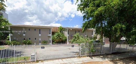 Residential complexes in Miami, Miami-Dade