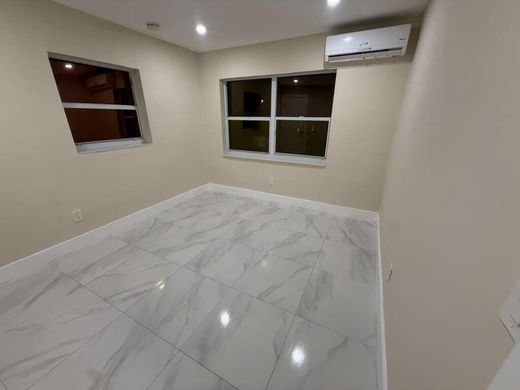 Casa di città a Miami, Miami-Dade County