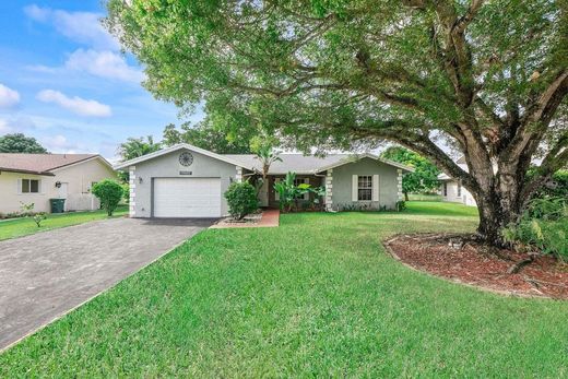 Villa in Tamarac, Broward County