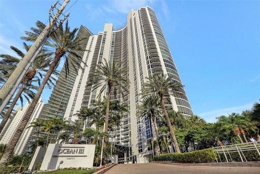 Kamienica w Sunny Isles Beach, Miami-Dade County