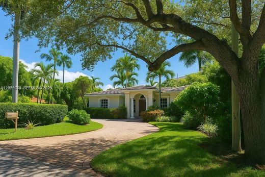 Villa - Key Biscayne, Miami-Dade County
