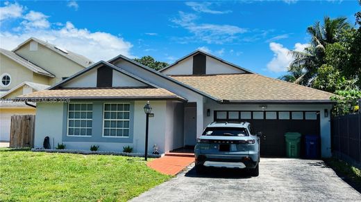 Villa in Hialeah, Miami-Dade