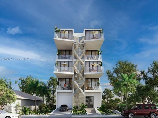 Complesso residenziale a Miami Beach, Miami-Dade County
