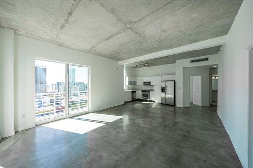 Residential complexes in Miami, Miami-Dade