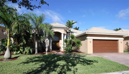 Villa in Pembroke Pines, Broward County