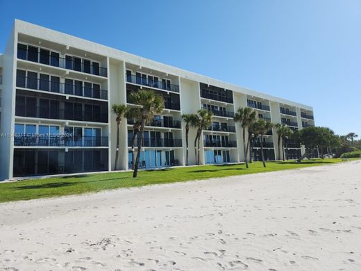 Longboat Key, Manatee Countyのアパートメント・コンプレックス