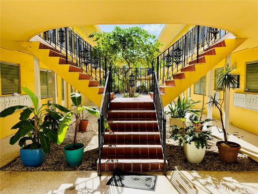 Kamienica w Miami Beach, Miami-Dade County