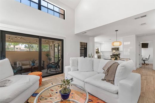 Townhouse in Palm Beach Gardens, Palm Beach