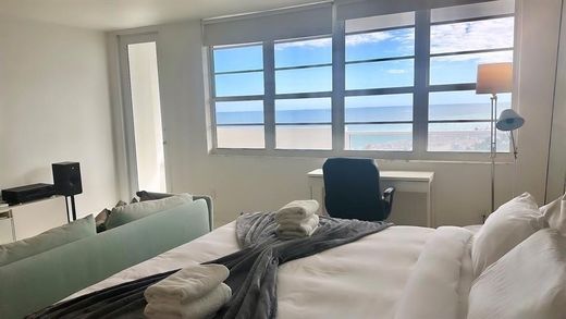 Complesso residenziale a Miami Beach, Miami-Dade County