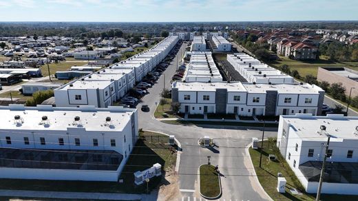 Townhouse - Davenport, Polk County