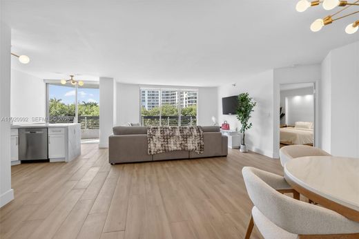 Wohnkomplexe in Aventura, Miami-Dade County