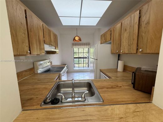 Edificio en Deerfield Beach, Broward County