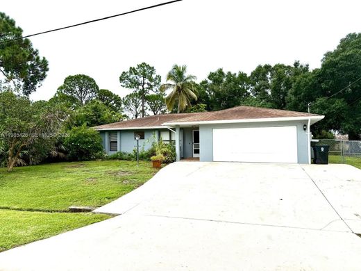 Willa w Port Saint Lucie, Saint Lucie County