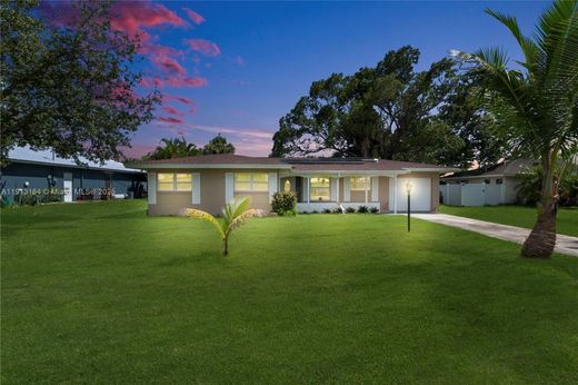 Villa in Cape Coral, Lee County