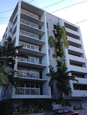 Residential complexes in Miami, Miami-Dade