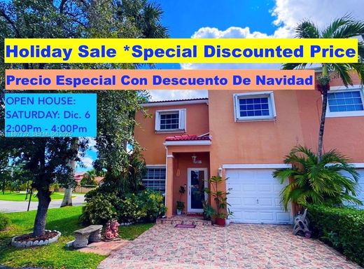 تاون هاوس ﻓﻲ Miami Terrace Mobile Home, Miami-Dade County