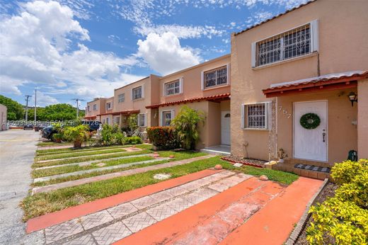 Complexos residenciais - Hialeah, Miami-Dade County