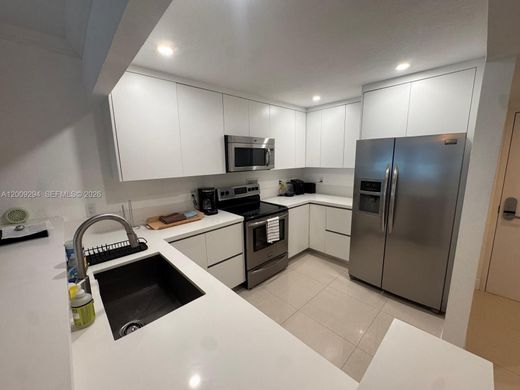 Complesso residenziale a Miami Beach, Miami-Dade County