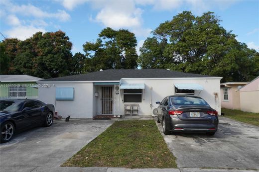 Villa en North Miami Beach, Miami-Dade County