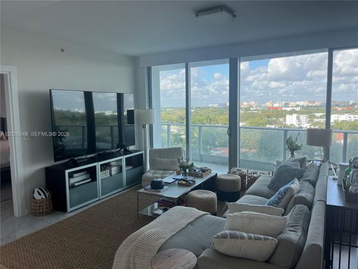 Жилой комплекс, Майами, Miami-Dade County