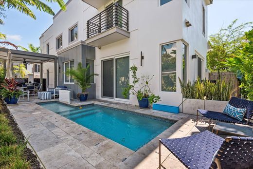 Townhouse in Fort Lauderdale, Broward County
