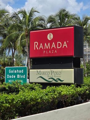 Κτίριο σε Sunny Isles Beach, Miami-Dade County