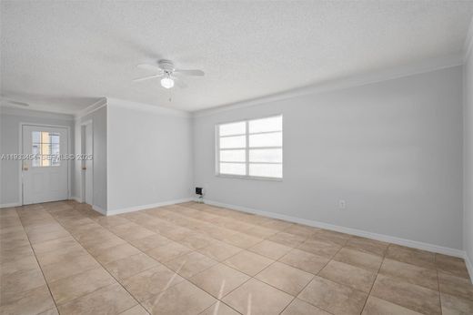 Villa in Mulberry, Polk County