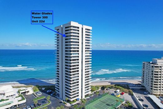 Residential complexes in Palm Beach Shores, Palm Beach