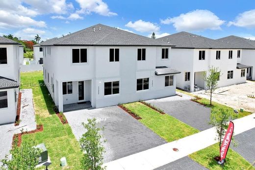 Таунхаус, Майами, Miami-Dade County