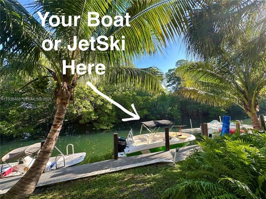 Wohnkomplexe in North Miami, Miami-Dade County