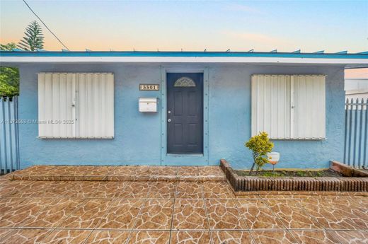 Villa en Miami, Miami-Dade County