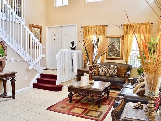 Villa in Miami Terrace Mobile Home, Miami-Dade County