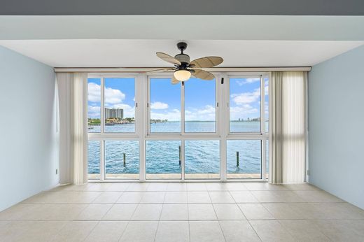 Komplex apartman Riviera Beach, Palm Beach County
