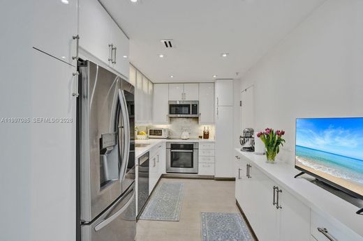 Complexos residenciais - Coral Gables, Miami-Dade County