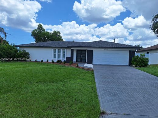 Villa à Cape Coral, Comté de Lee