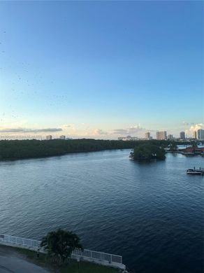 Komplex apartman Sunny Isles Beach, Miami-Dade County