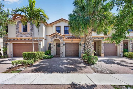 Townhouse in Coconut Creek, Broward County