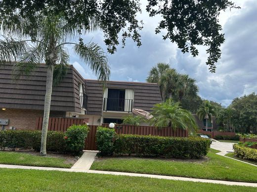 Townhouse in Jupiter, Palm Beach
