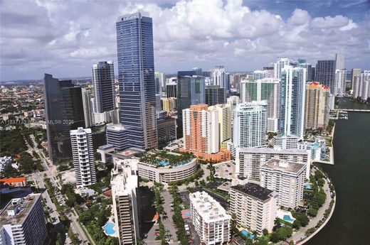 Complexes résidentiels à Miami, Comté de Miami-Dade