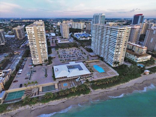 Complesso residenziale a Hallandale Beach, Broward County