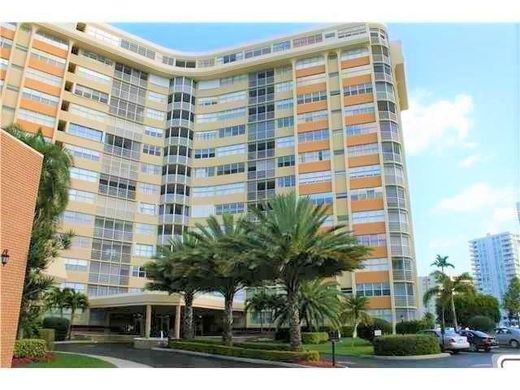 Complexos residenciais - Hallandale Beach, Broward County
