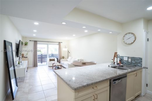 Residential complexes in Miami, Miami-Dade