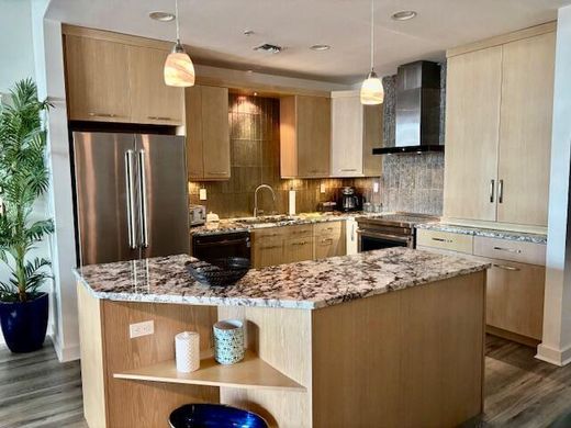 Residential complexes in West Palm Beach, Palm Beach